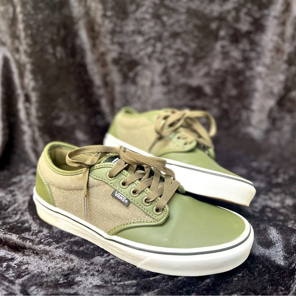 New vans - Picture 1 of 3